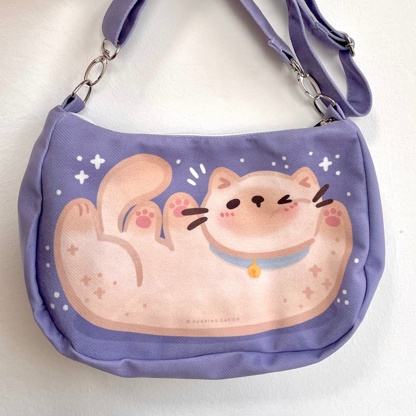 Winking Cat Zipped Sling Bag (Muted Cornflower)